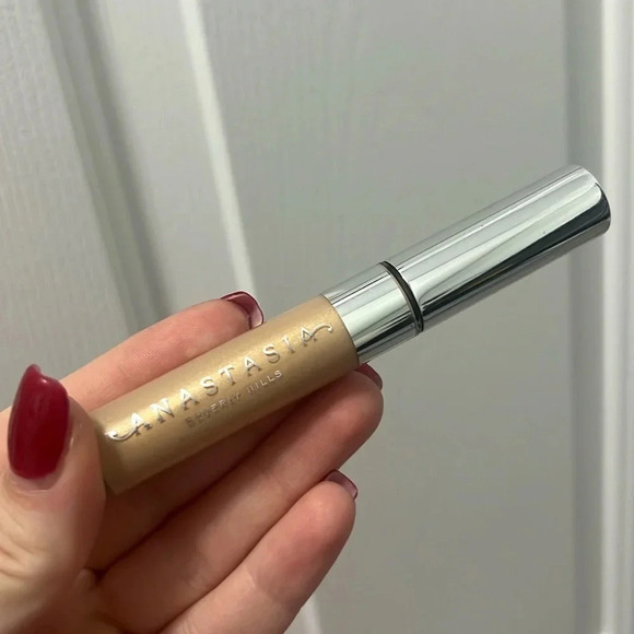 Anastasia Beverly Hills Other - Anastasia Beverly Hills Tinted brow gel